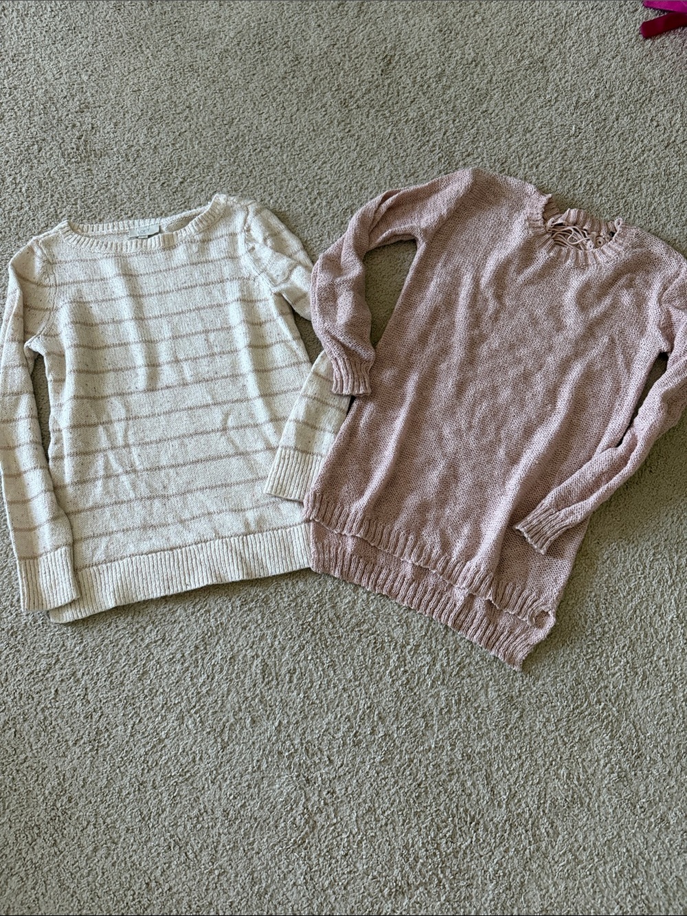 Women’s pink Stripe & Dusty Pink Knit Sweaters